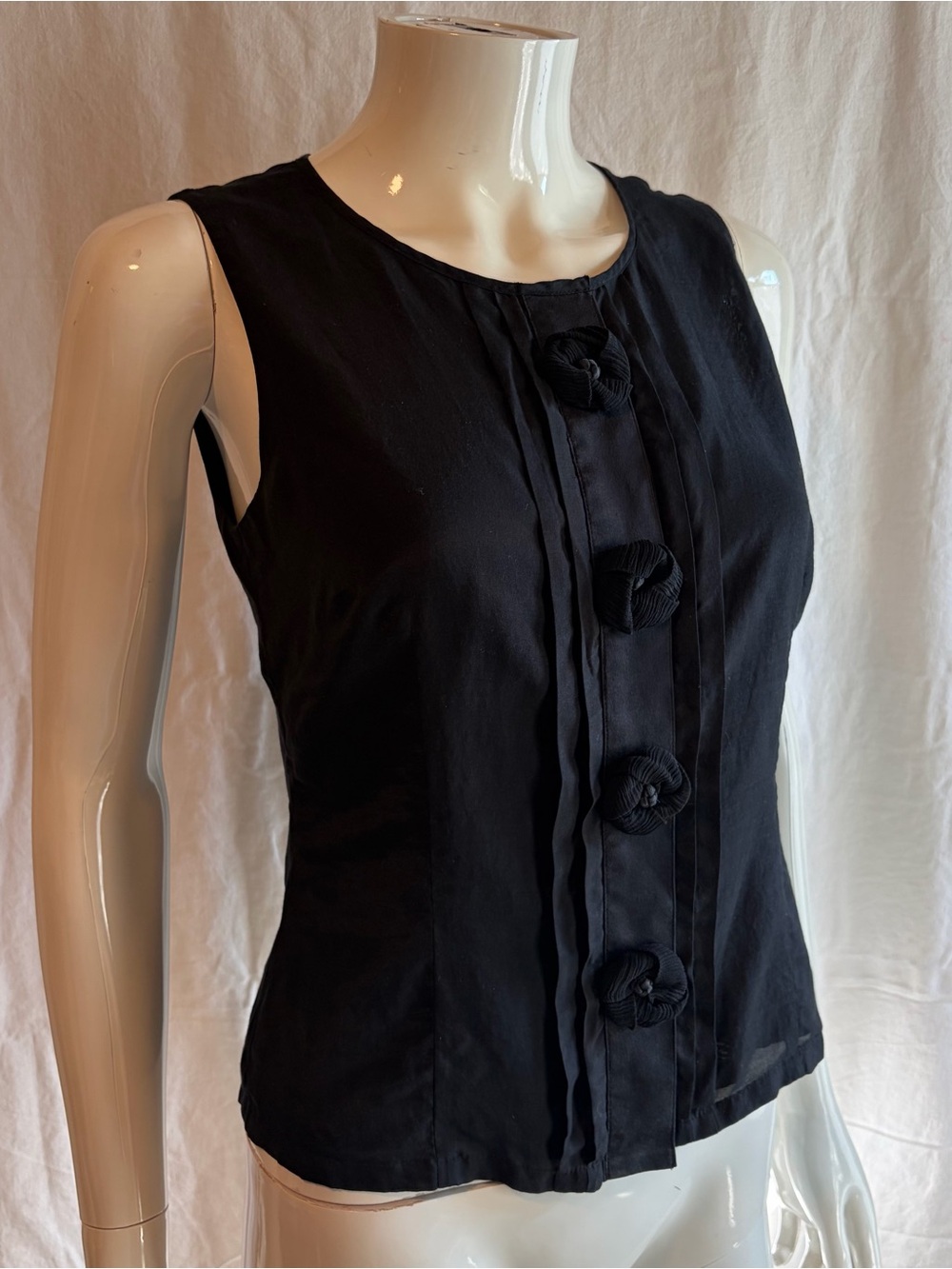 Etcetera Black Silk and Cotton Sleeveless Blouse with Fabric Rosette Buttons